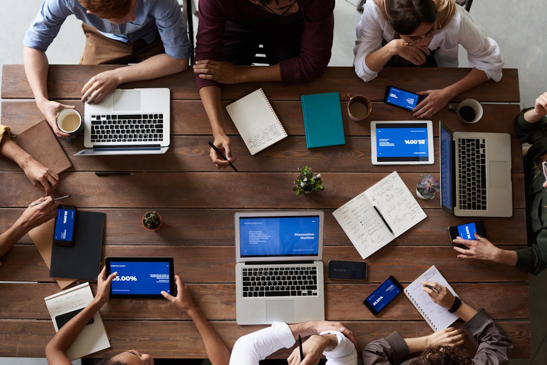 Team planning marketing strategy (pexels.com)